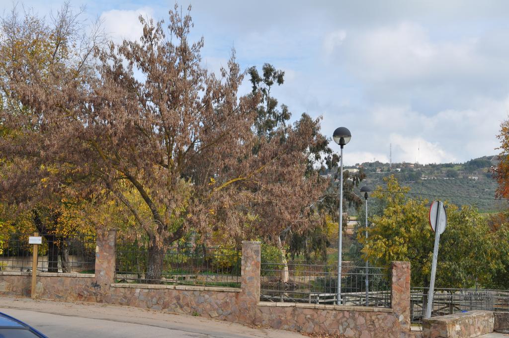 Apartamento Turistico La Ribera Del Marco Caces Szoba fotó